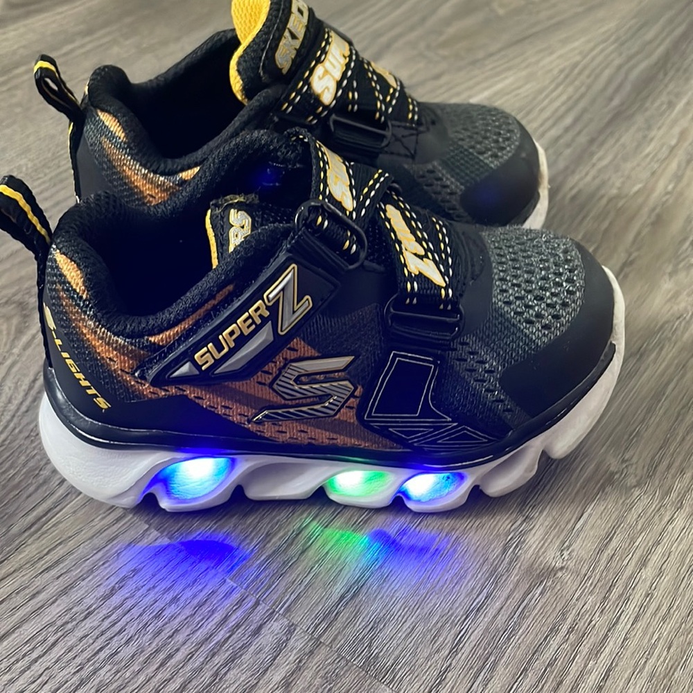 Toddler Size 6 Skechers